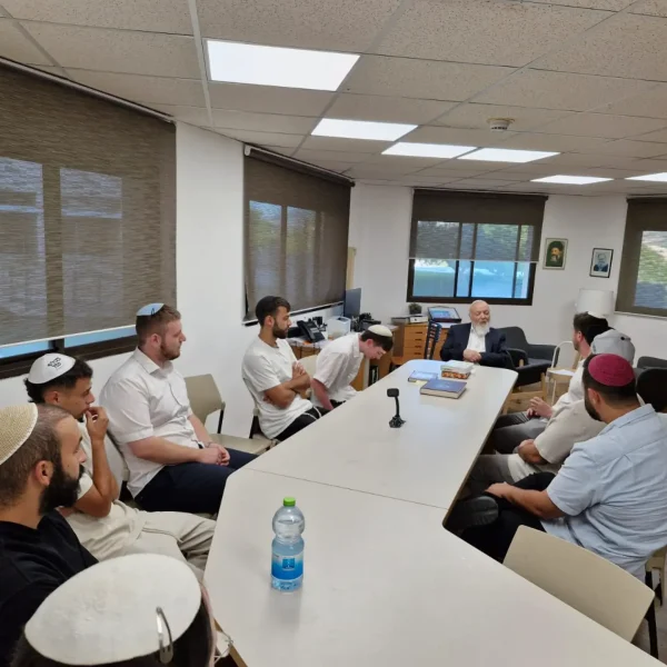 WhatsApp Image 2025-12-03 at 10.43.01 (4)